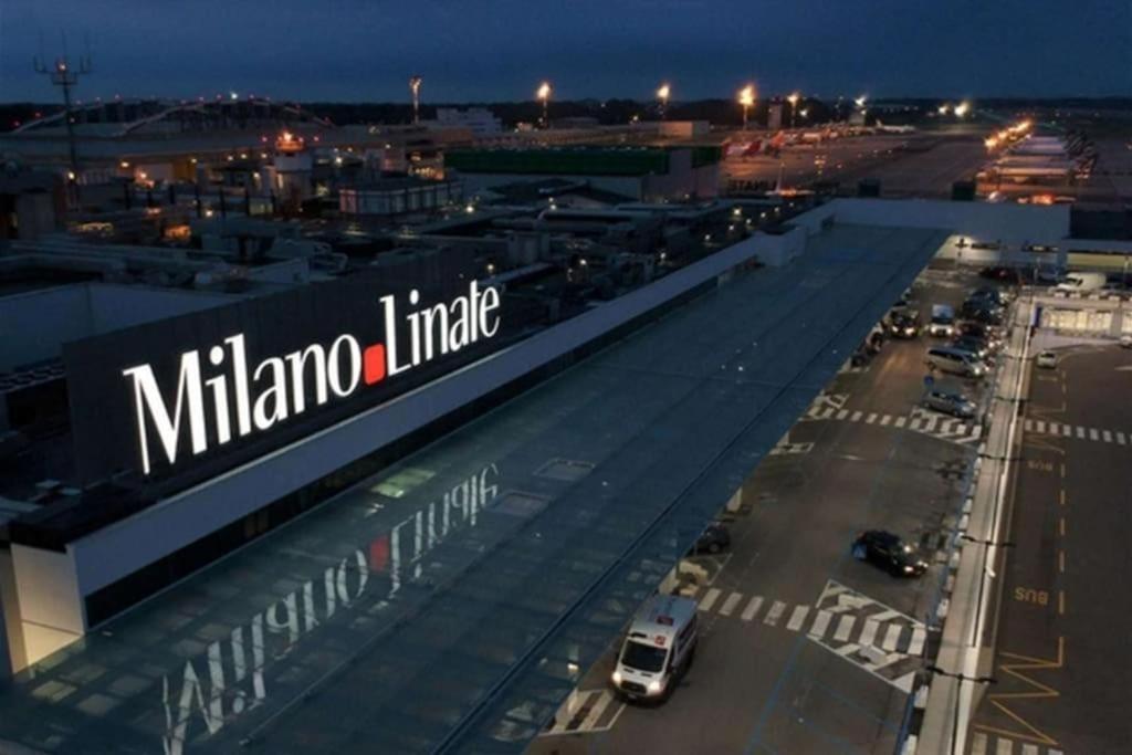 Linate Airport Elegant Suite,Tram 1 Minute Away Milano Eksteriør billede